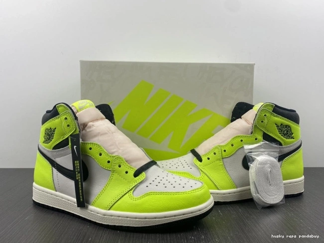 Cheap Husky 555088-702 Jordan Air Volt OG 1 High 0719